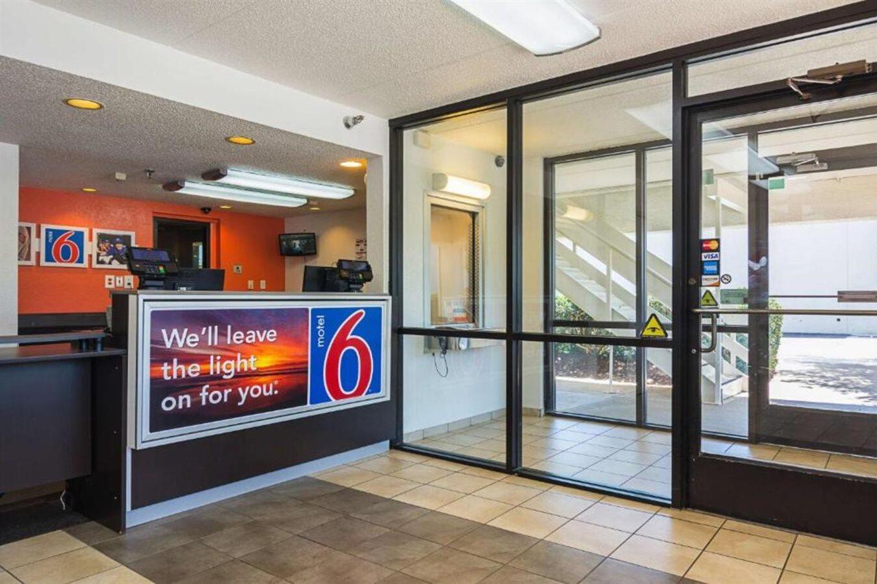 Motel 6-Tucker, Ga - Atlanta Northeast Екстериор снимка
